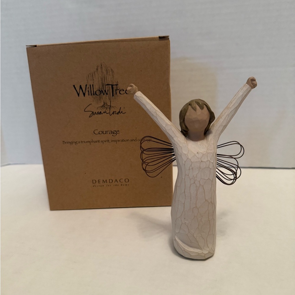 Willow Tree Angel Of Courage With Box
